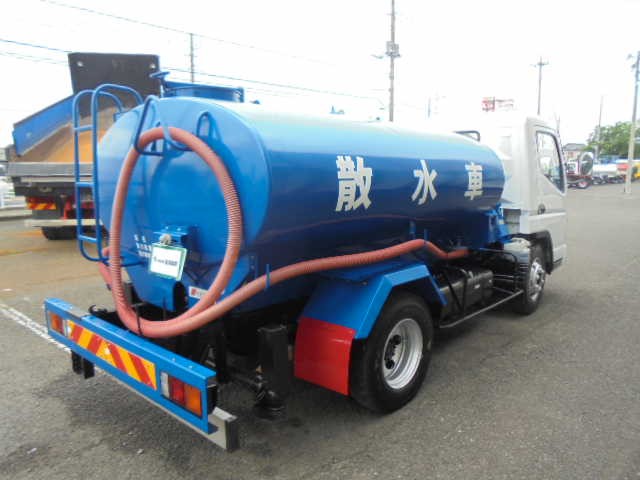 散水車ってどんな車？？