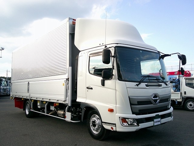 [アルミウイング] H29 レンジャー トランテックス製 6.2mワイドボディ リーフサス 積載2.75t 走行4.6万km