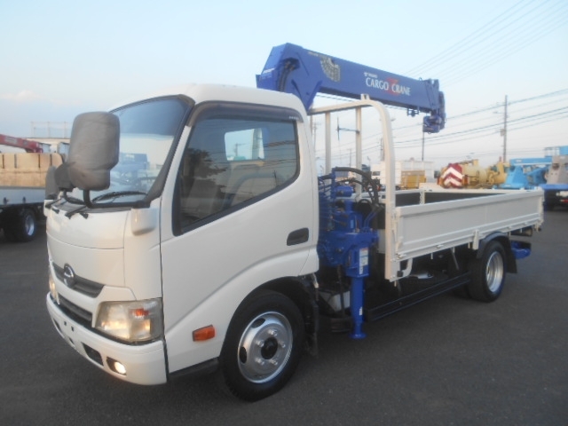 [クレーン付平ボディ] H25 デュトロ 5段ラジコン リアジャッキ付 標準ロングボディ 積載2.9t 車検付R8/9